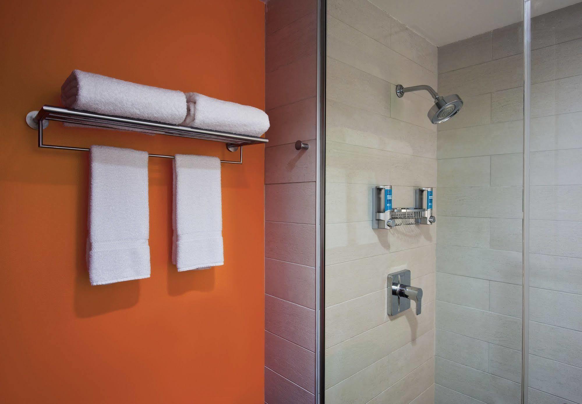 Aloft Beachwood Zewnętrze zdjęcie